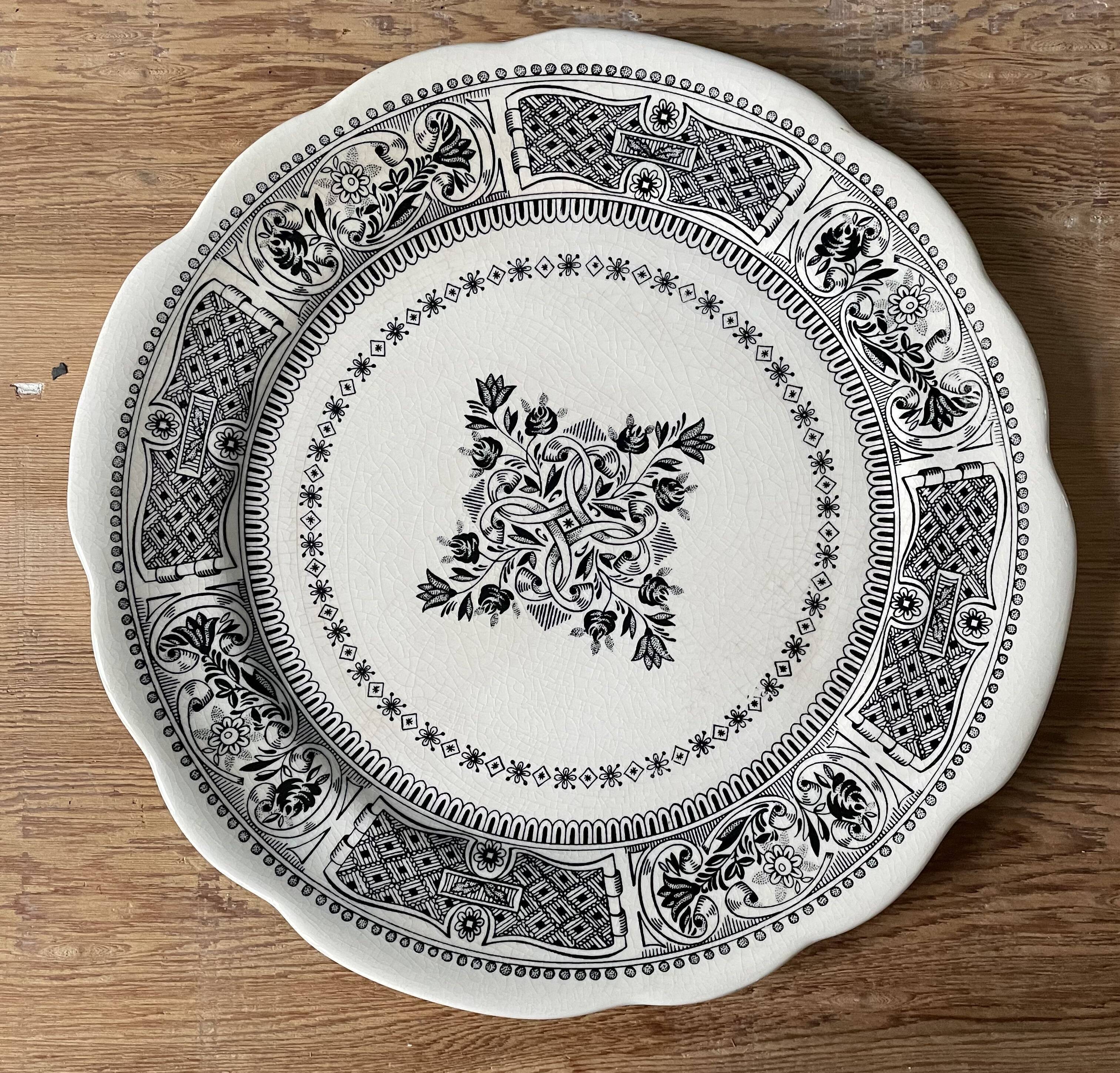 Old earthenware dish of Gien