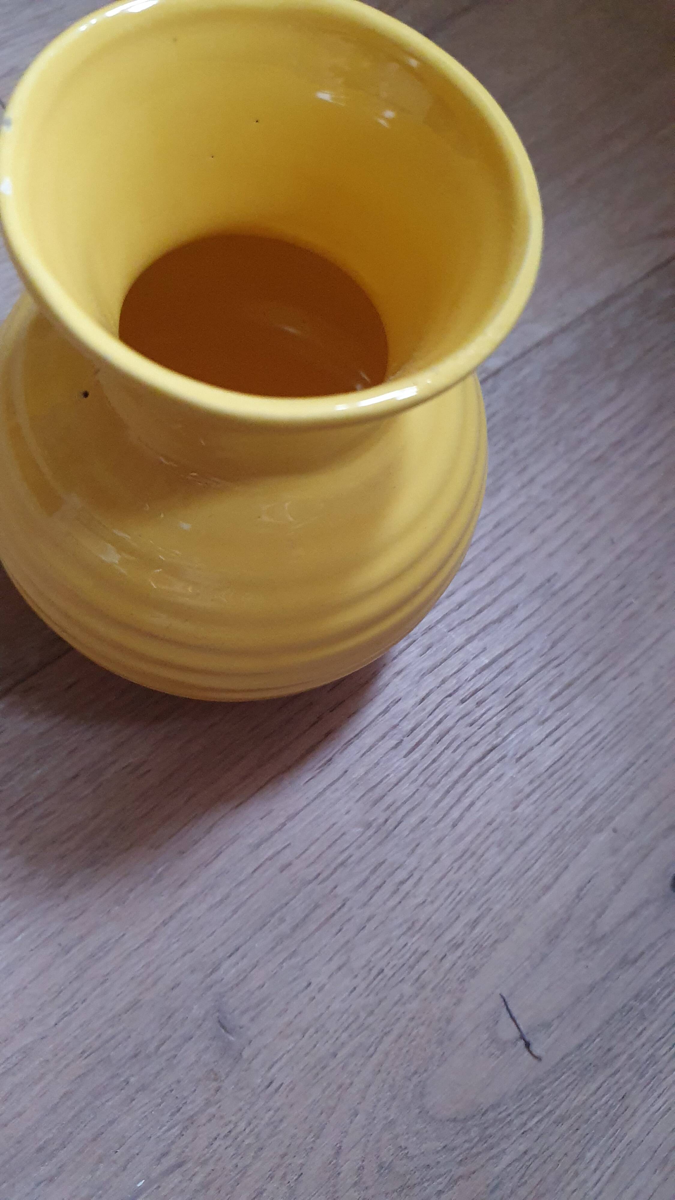 Poët Laval yellow curry porcelain ball vase- LPR22055