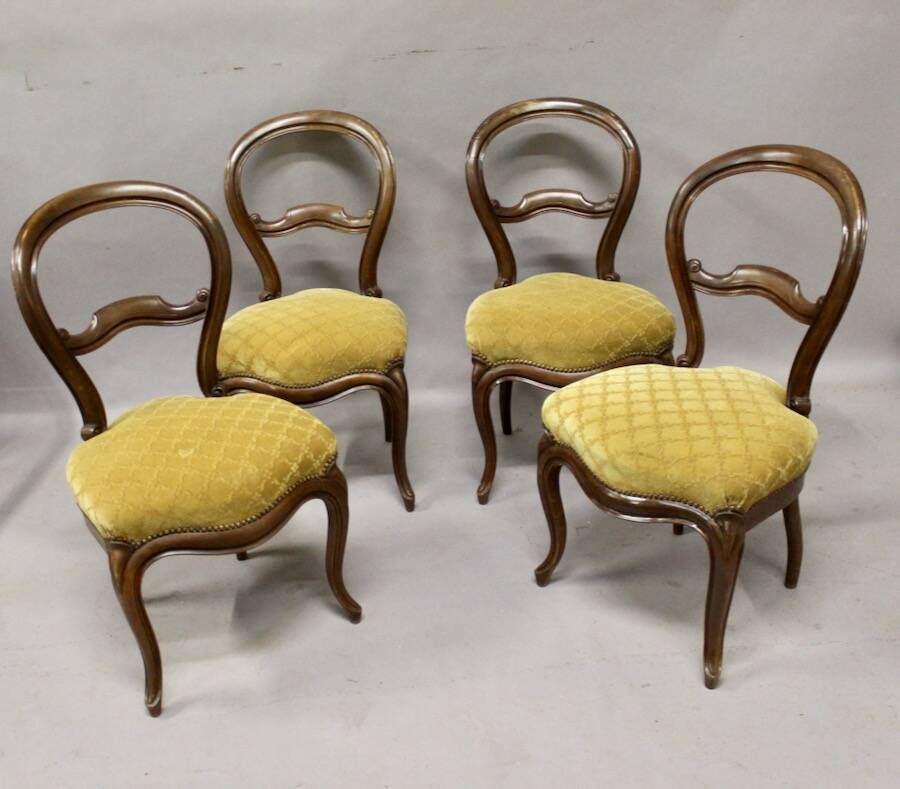 Set of 4 Louis Philippe chairs