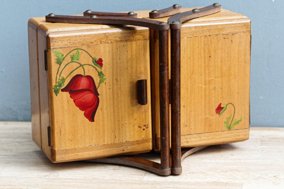 Worker, artisanal work, 50s