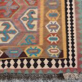 Kilim Rug Made By The Gashgai Tribes In Iran: 1.60 X 2.95 Meters