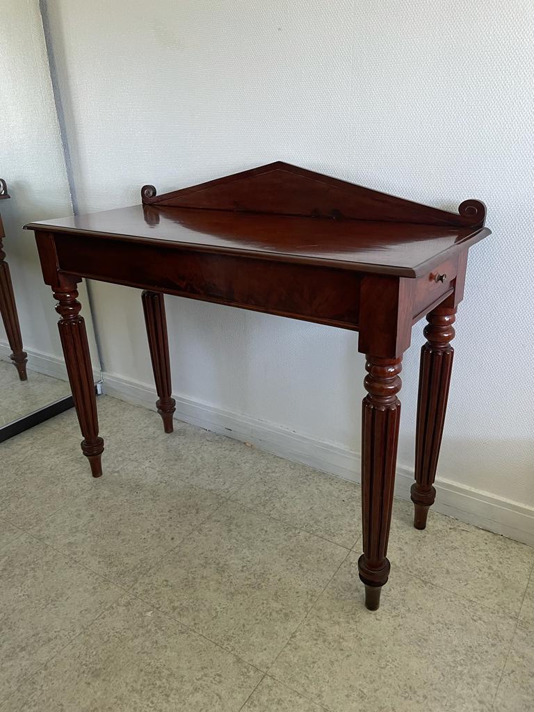 English Art Deco Entrance Console