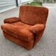 Paire de fauteuils en daim orange cinna