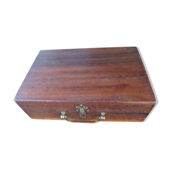Boite en bois avec anse