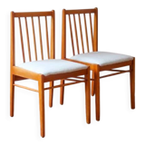 2 Scandinavian chairs