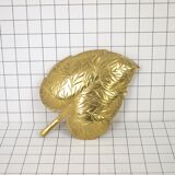 Leaf trinket bowl in brass