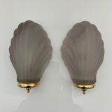 Pair of sconces decorated with vintage shells