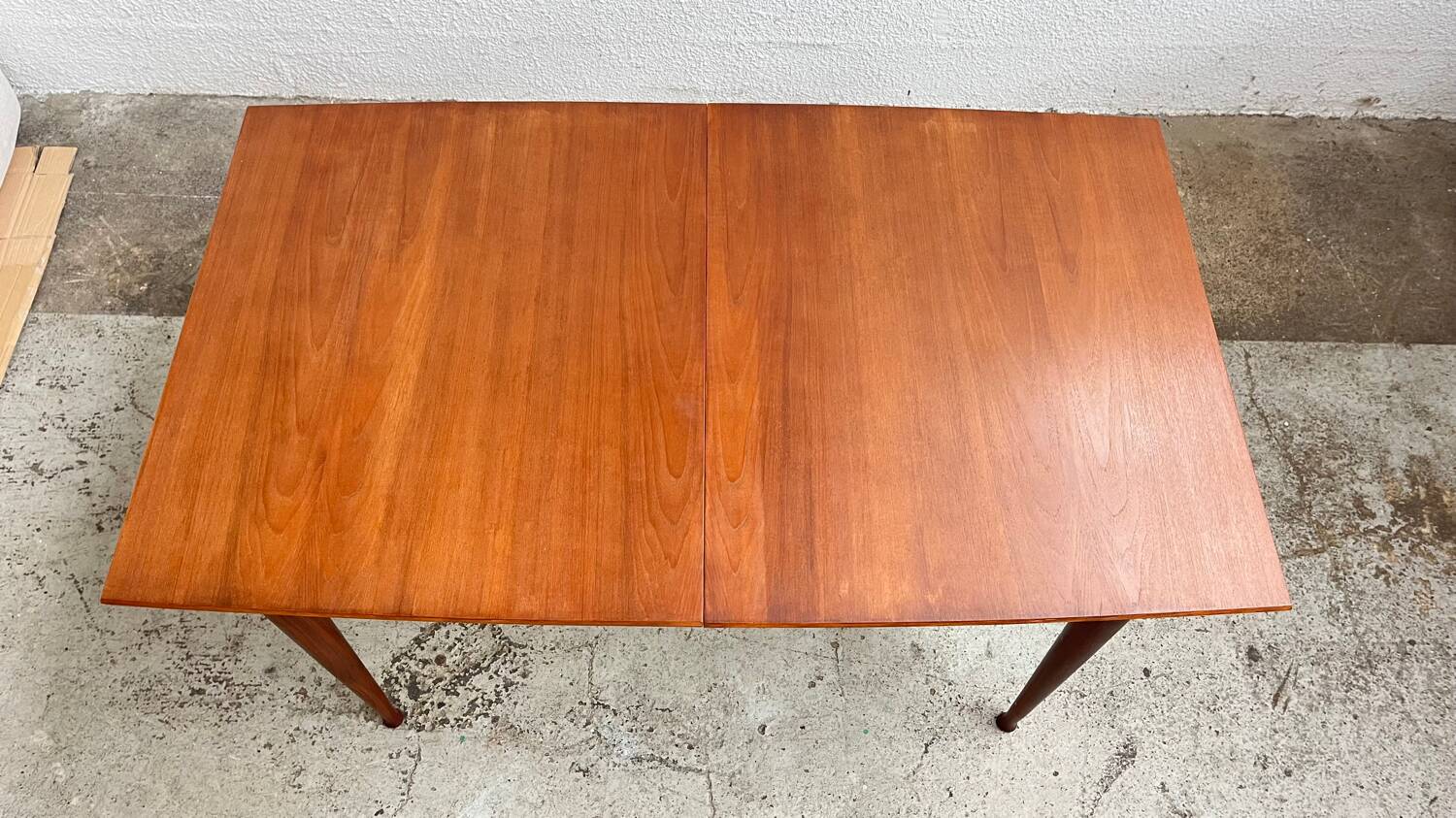 Table scandinave en teck avec rallonge