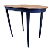 Oval console