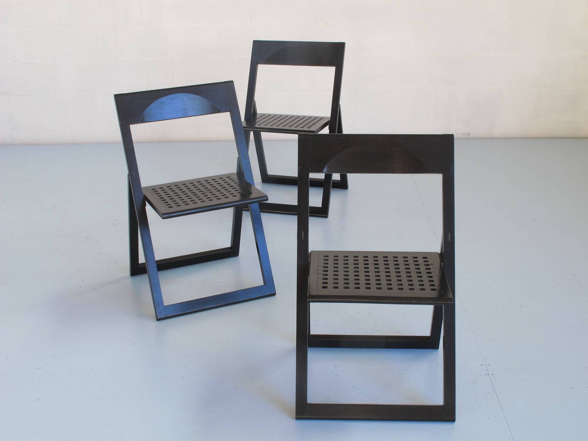 Three Pliaviva folding chairs by Marc Berthier and Alain Chauvel for Magis Italy 1980