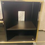 Buffet, meuble Hi-fi laqué noir et laiton par Roche Bobois, circa 1970