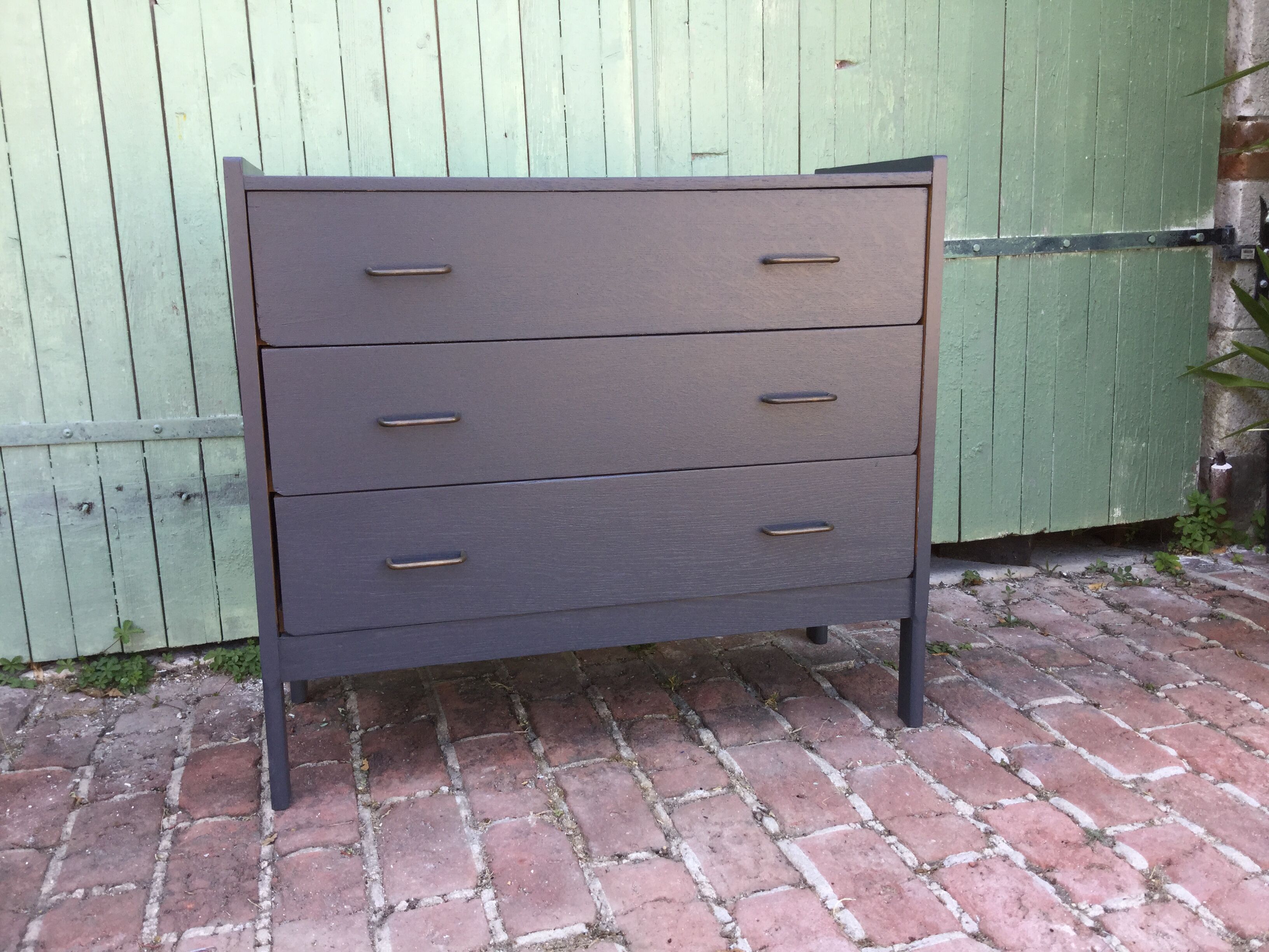 Commode vintage gris orage