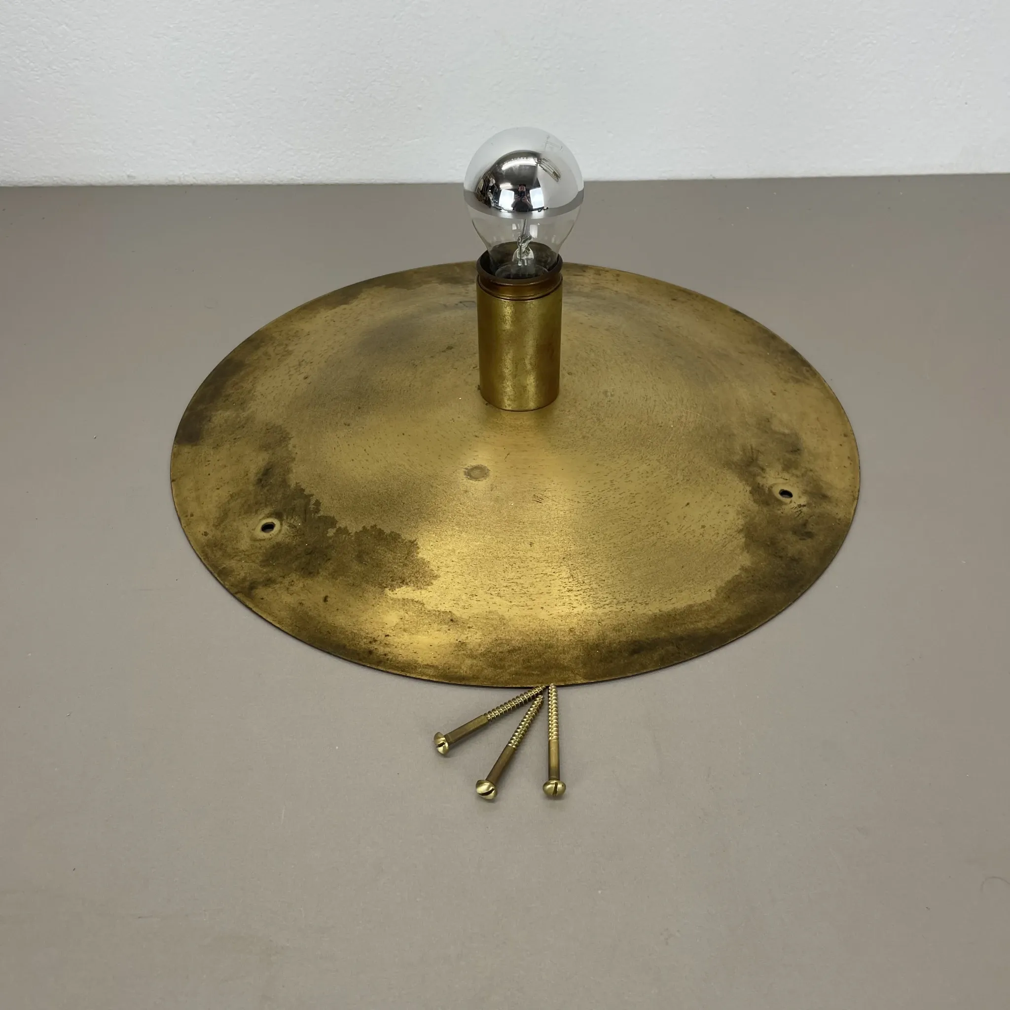 Wall-Ceiling Lamp made of Unique Brass in the Style of Gino Sarfatti, Flush Mount Lighting Italy 1950s