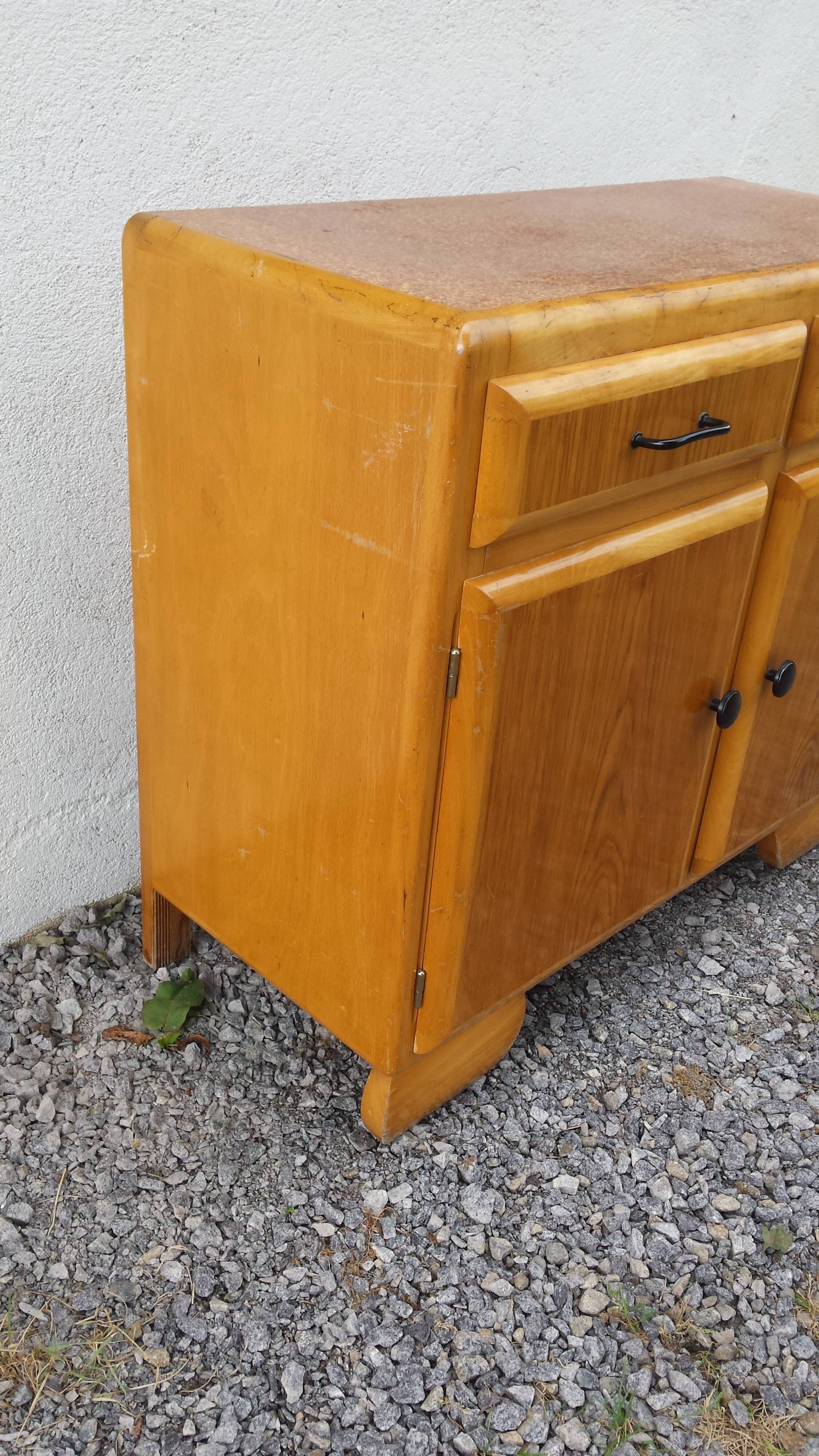 Buffet Mado, black handles