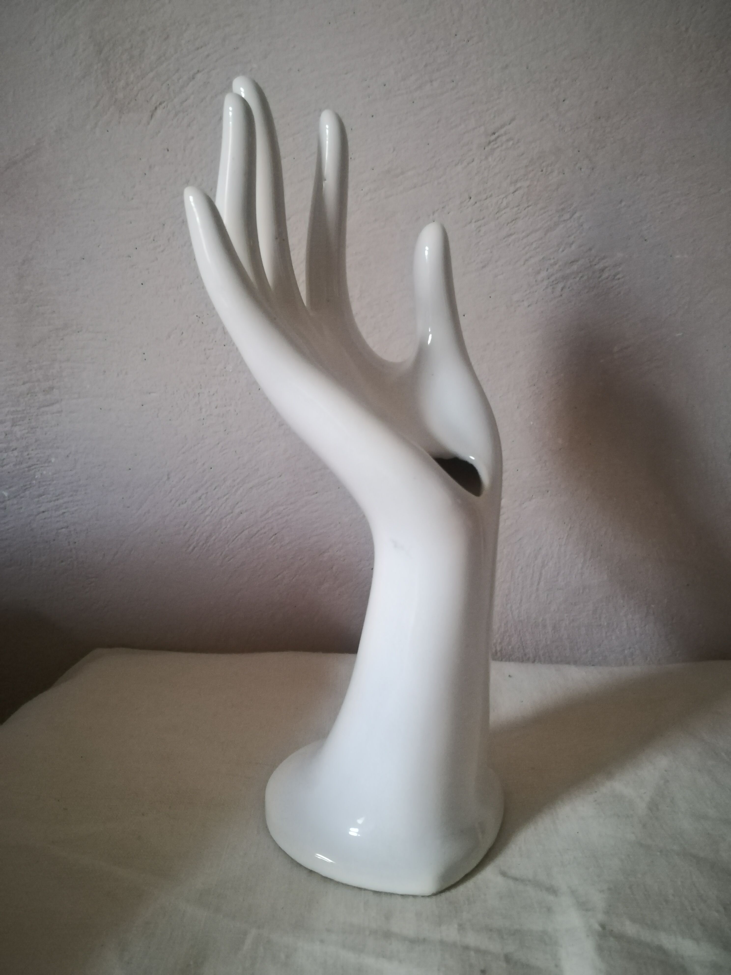 Baguier soliflore white hand