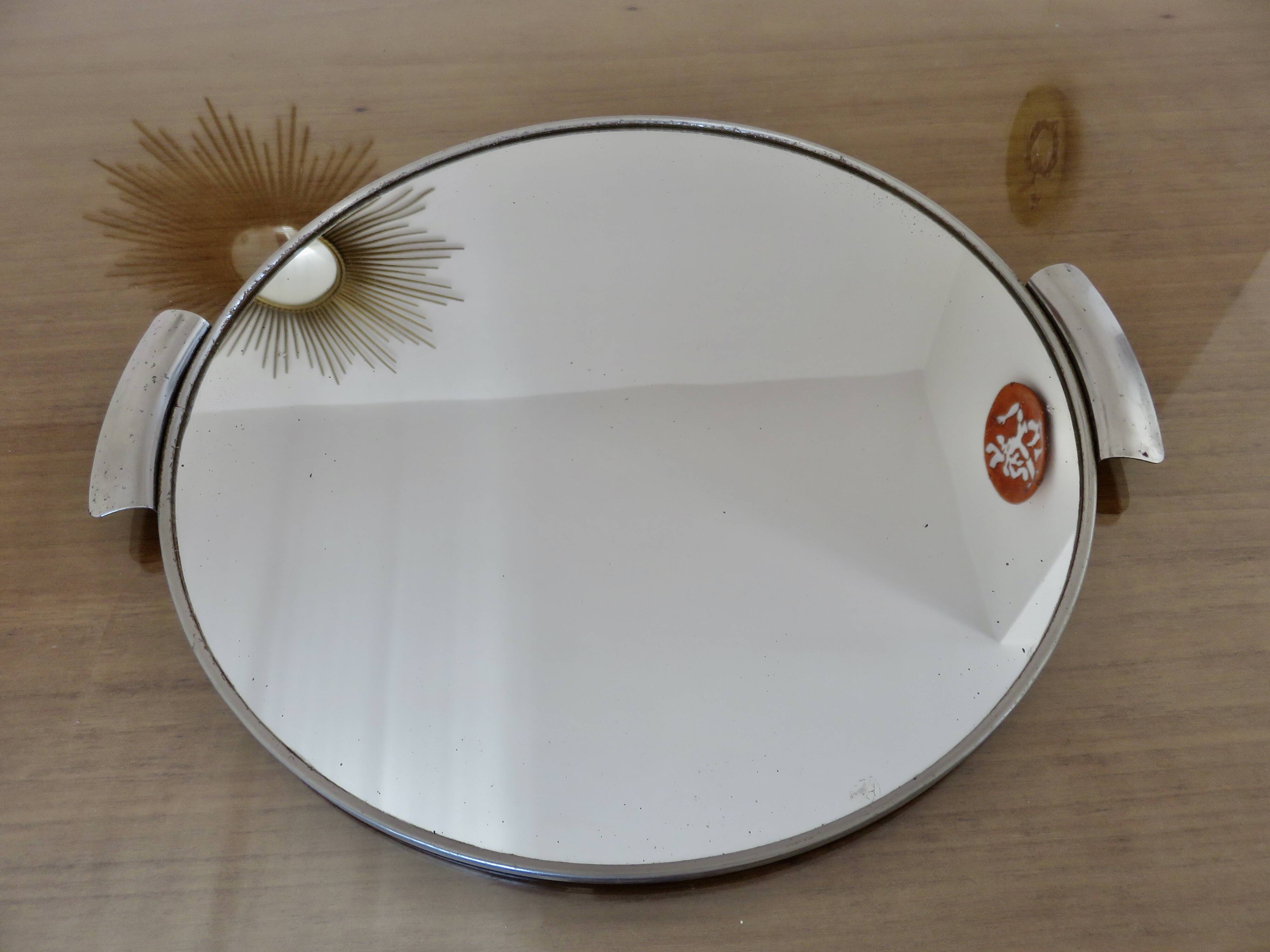Round mirror tray, in chrome metal, Art Deco, 1930s-1940s