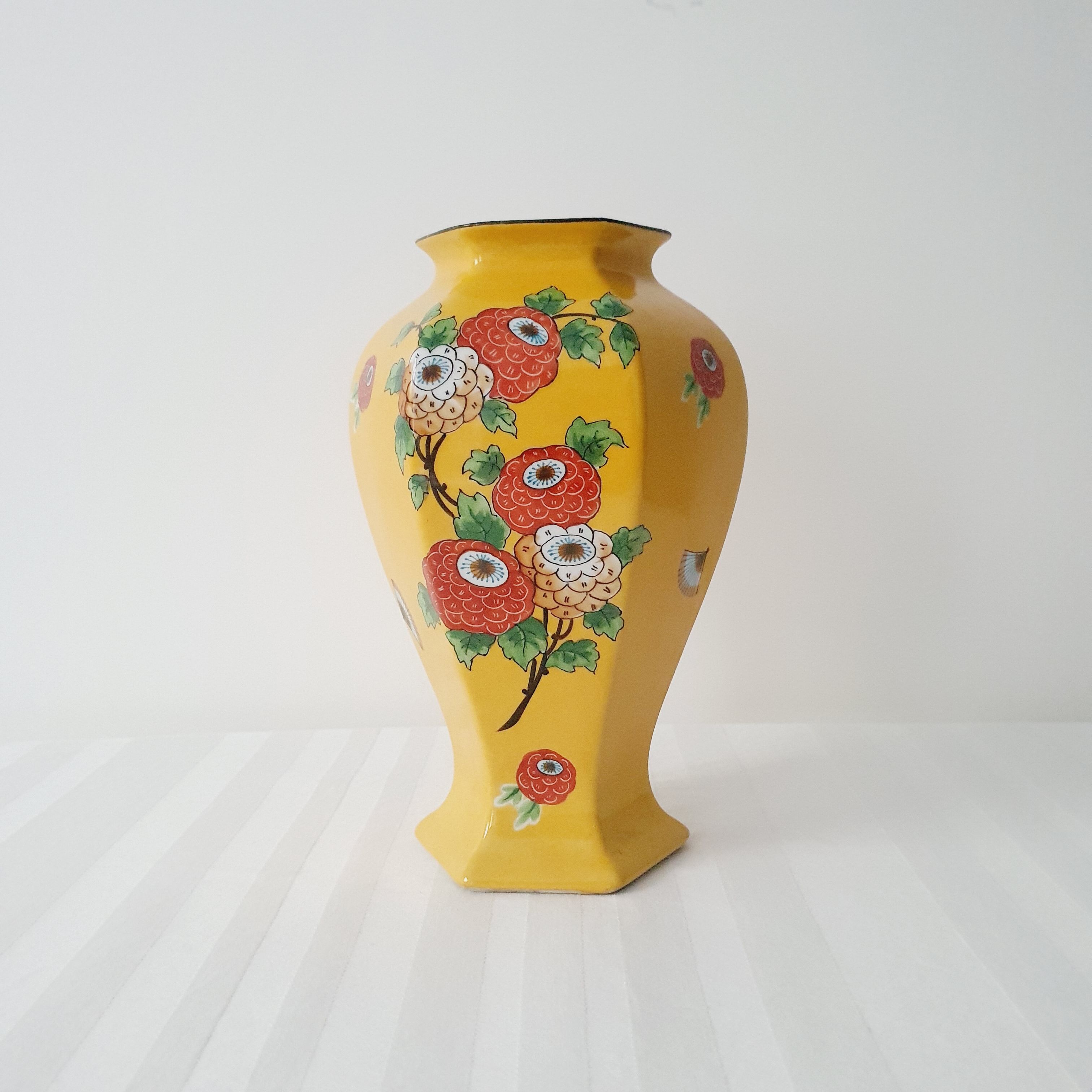Yellow porcelain vase Japanese decoration