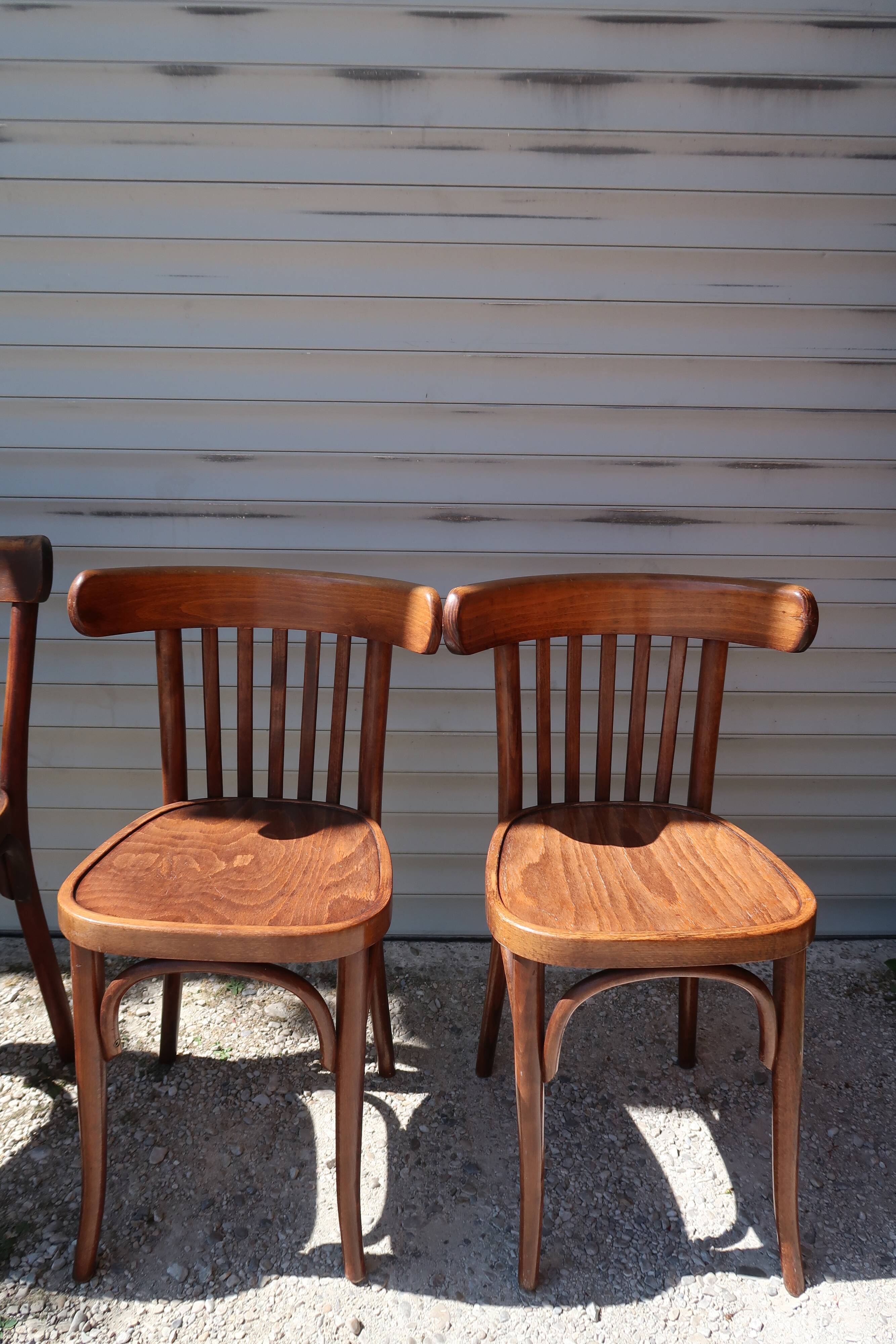 Lot of 6 vintage bistro chairs