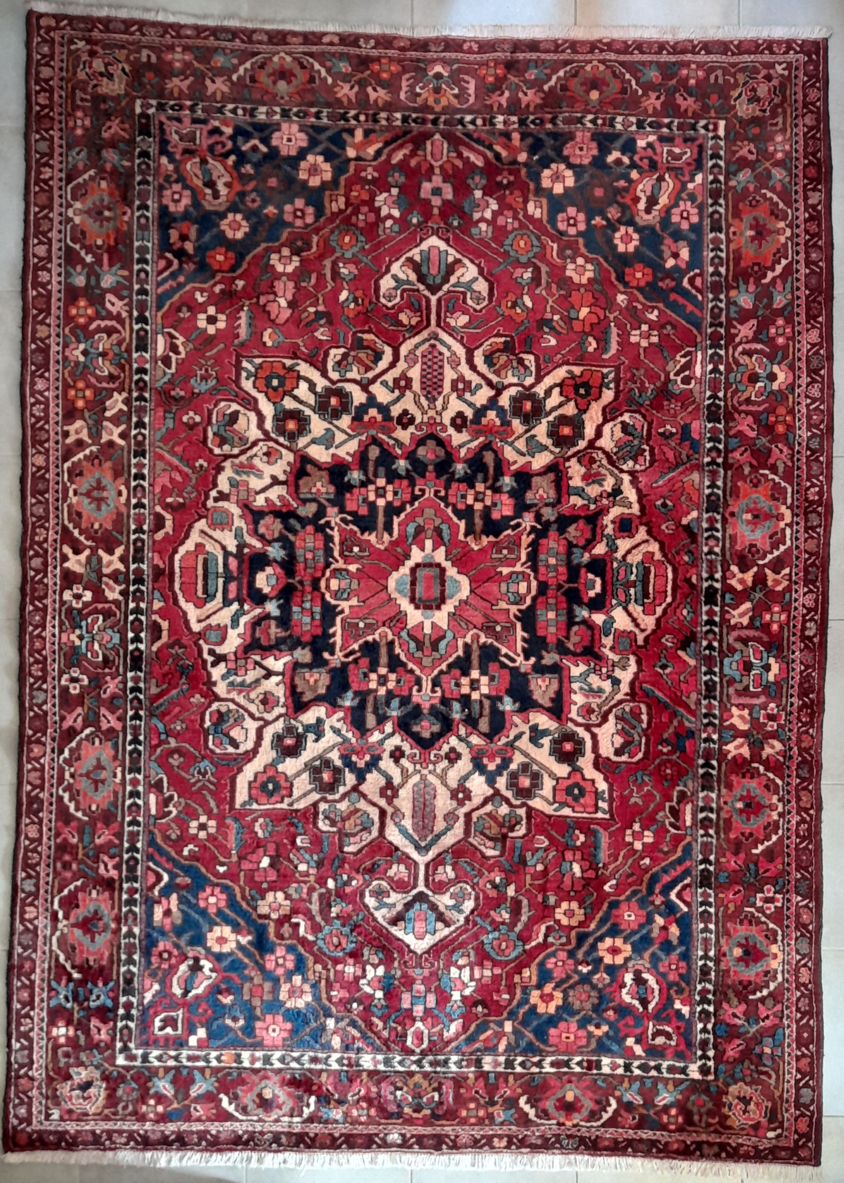 Persian carpet 312x220 cm