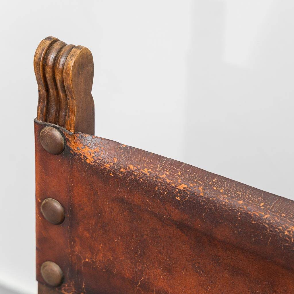 Set of 6 dining chairs in wood and brown leather, late 19th century