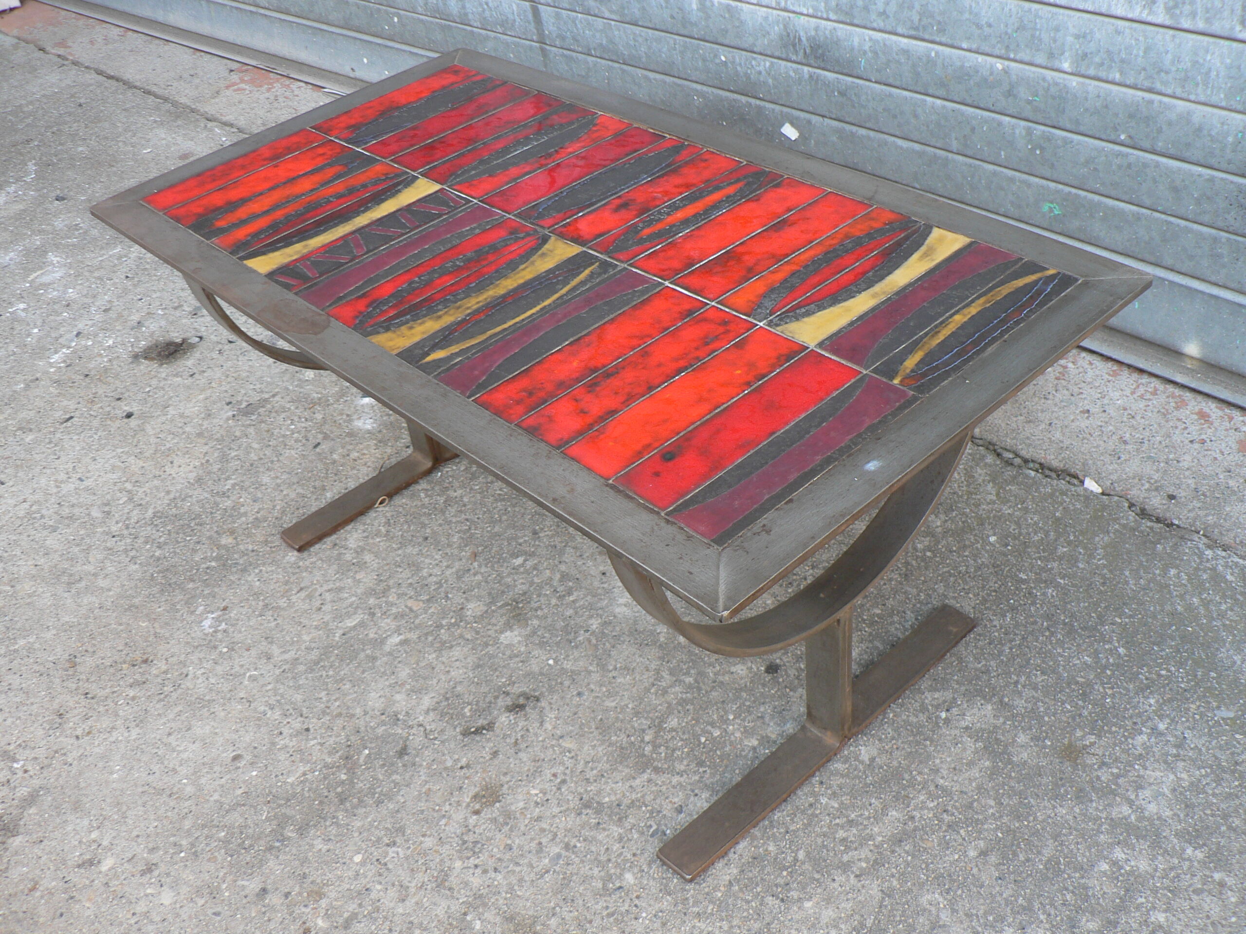 1960 ceramic coffee table