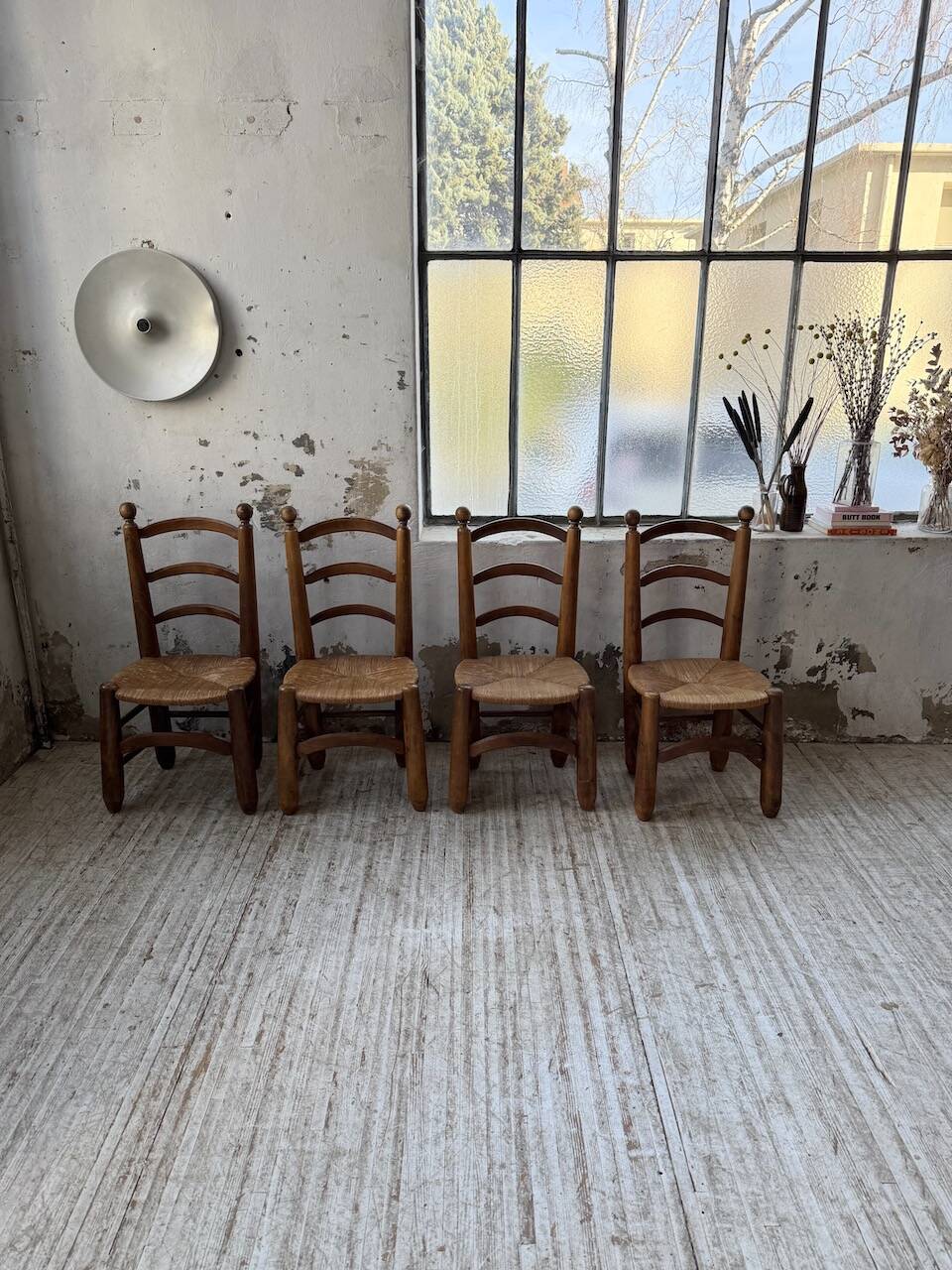 Set of 4 oak and straw chairs Dudouyt 1940
