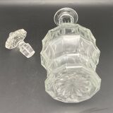 Carafe en verre à facettes