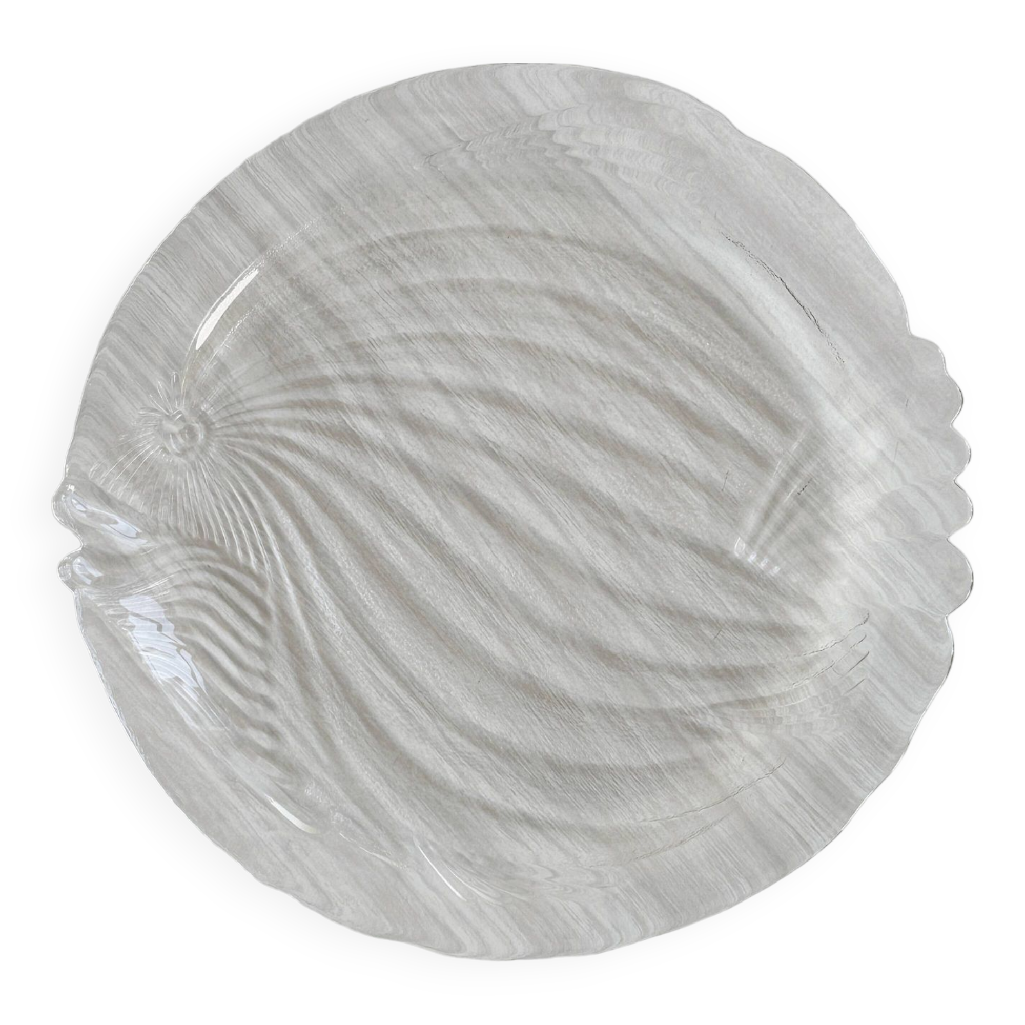 Fish serving dish.