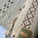 Berber carpet in wool 71x143cm