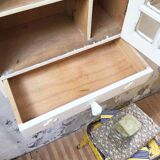 Wardrobe pharmacy 1900