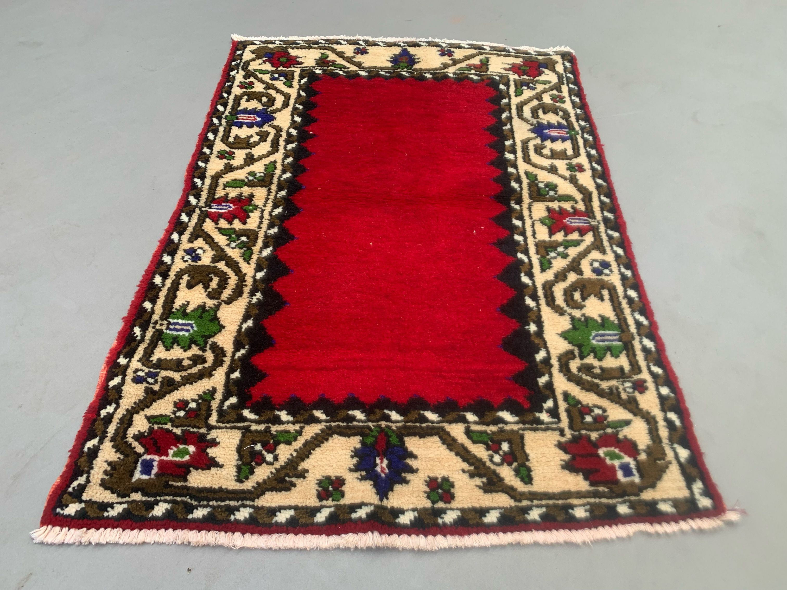 Old Turkish Oushak rug 124x80 cm vintage