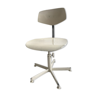 Cream white workshop chair