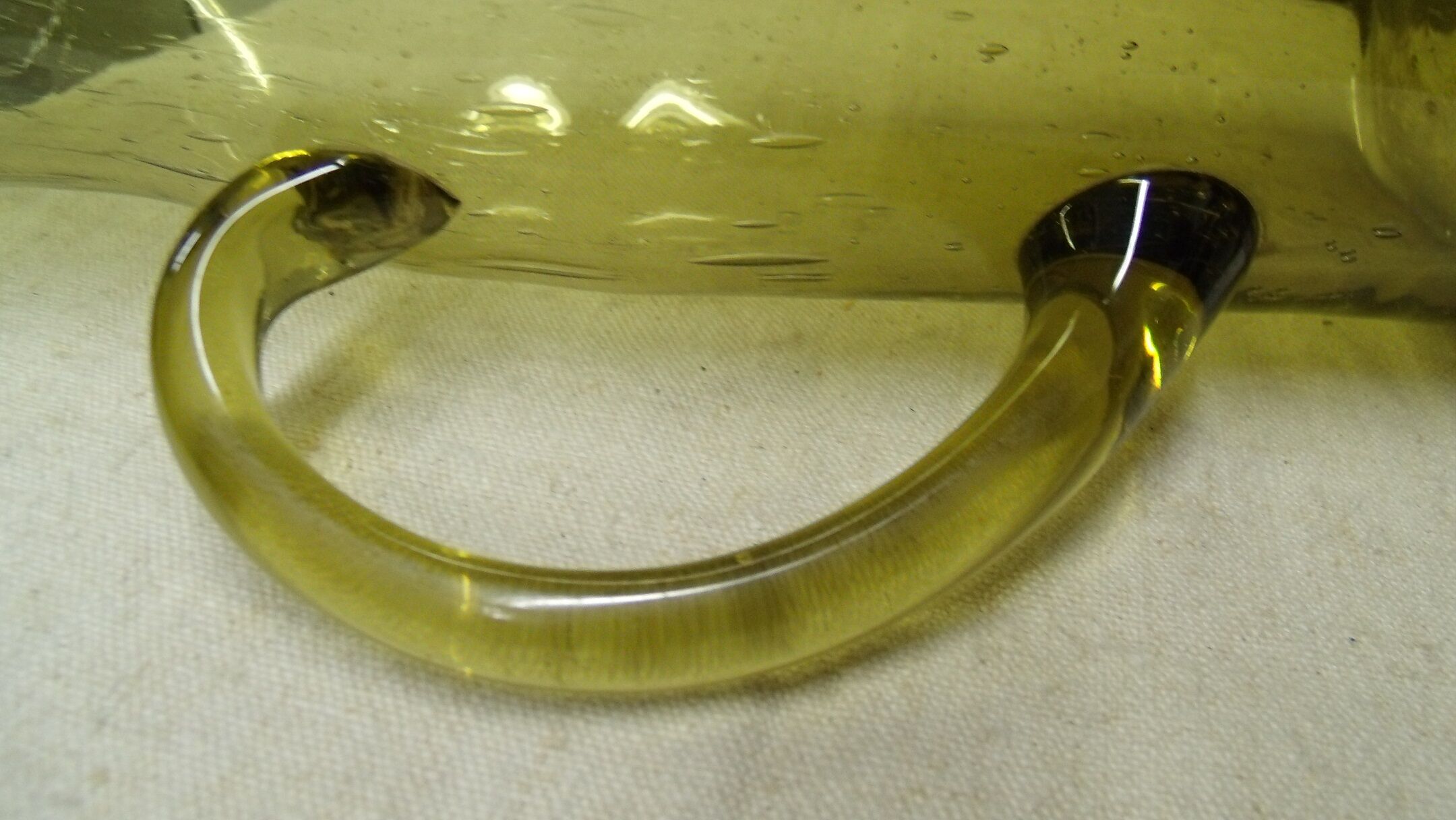 Pitcher jug vase in green glass bubble