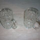 Grandes chopes à bière en verre