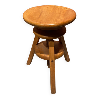 Watchmaker's stool