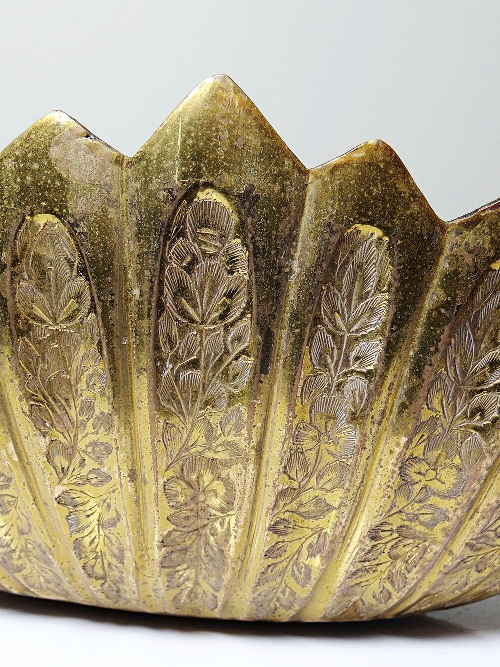 Antique Indian brass jardinière, circa 1920-1940.
