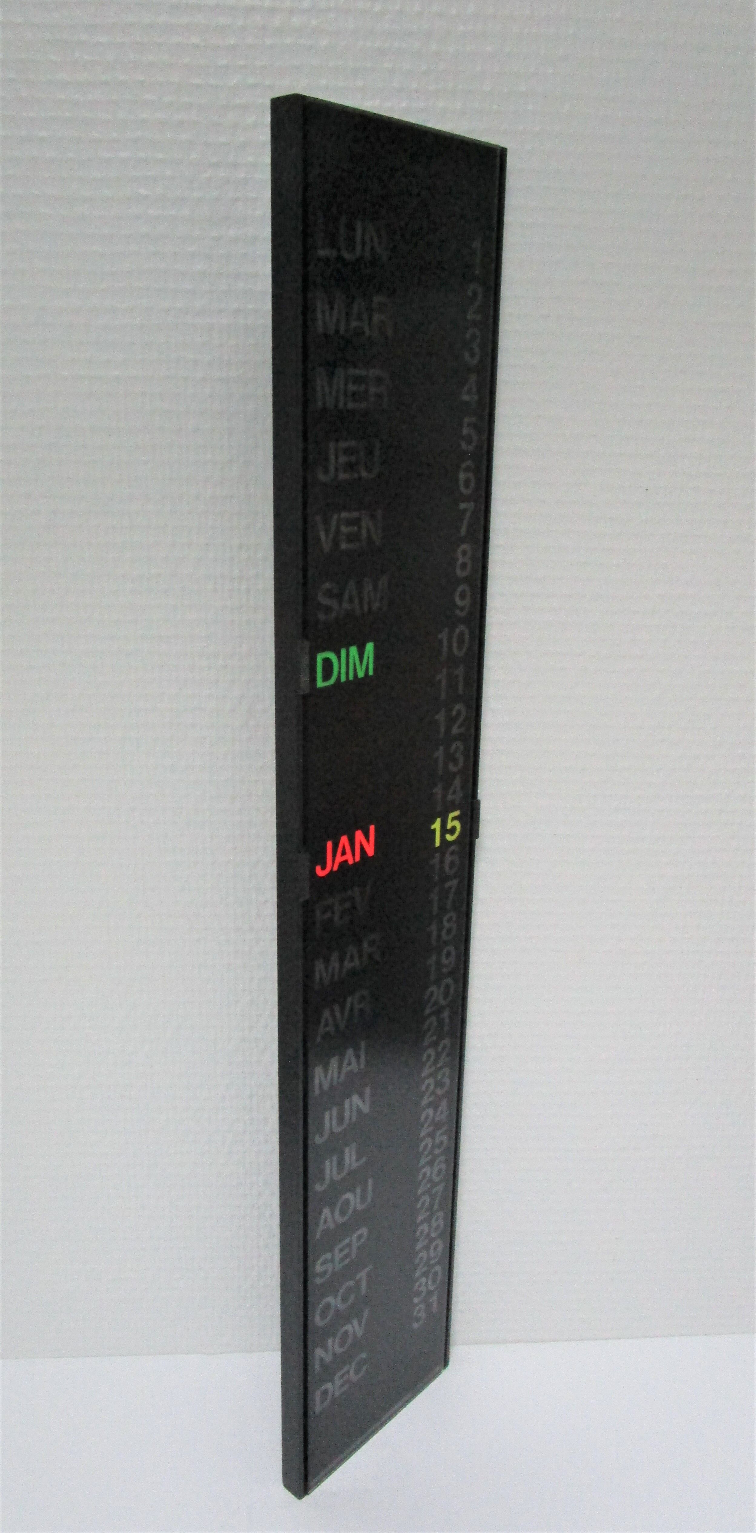 perpetual calendar wall design vintage 80s