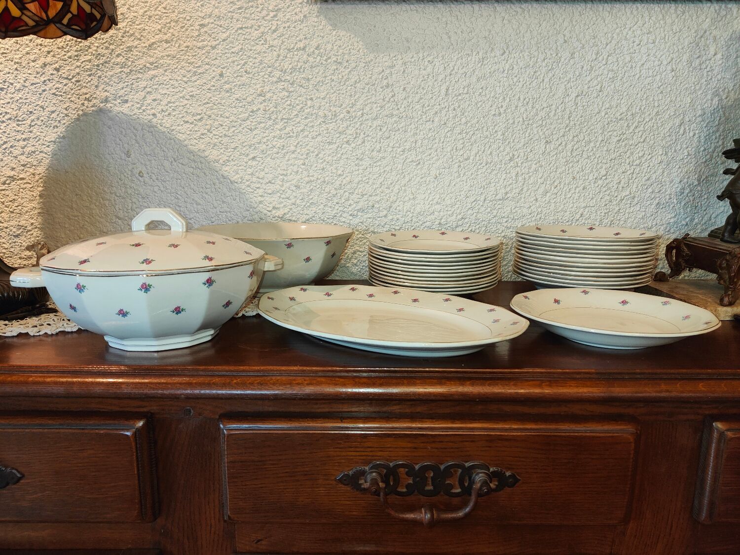 Old service 28 pieces porcelain KG Keller and Guérin Lunéville France decorated with flowers Rosita XIXth Century