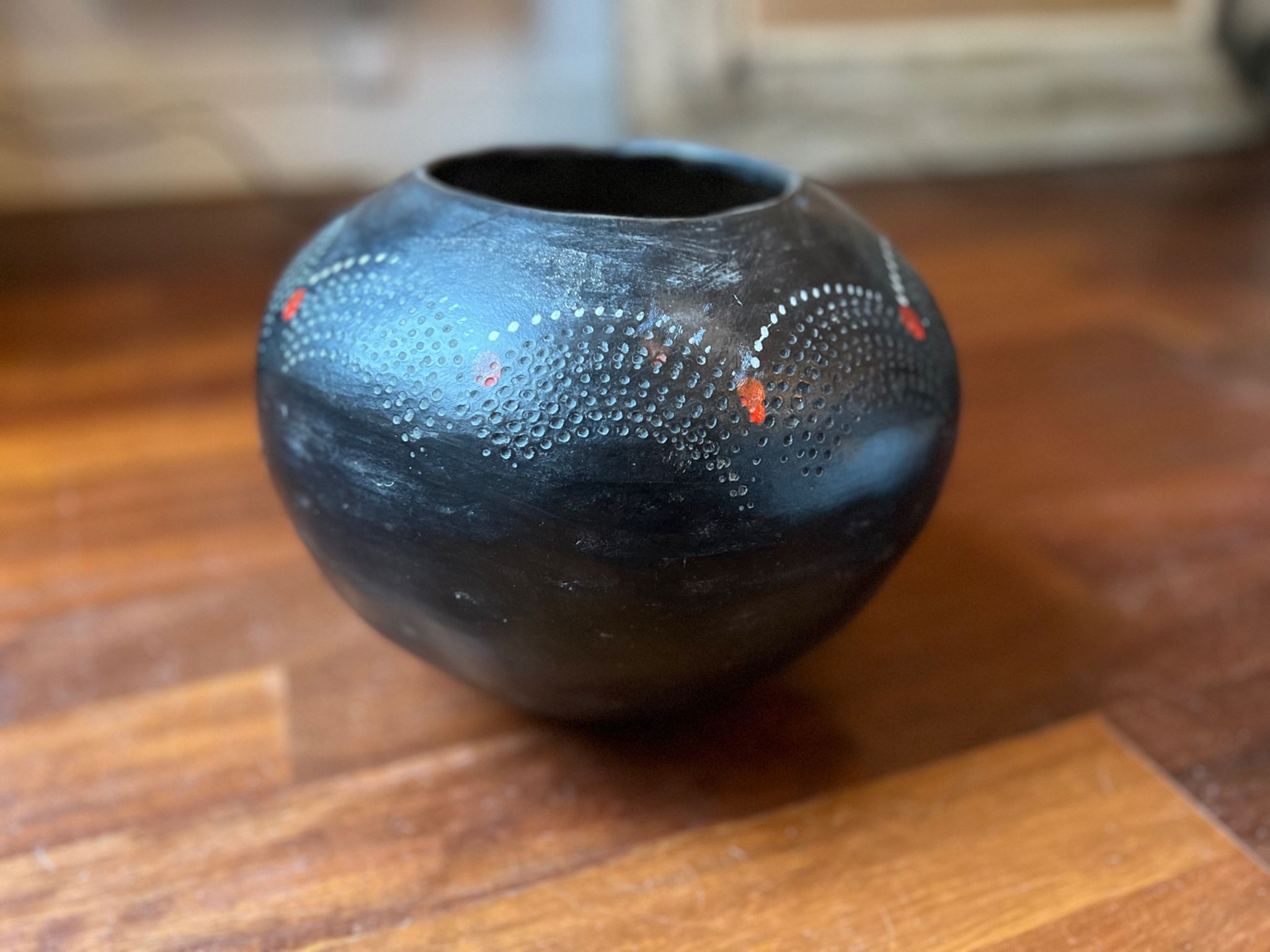 Zulu earthenware pottery - South Africa