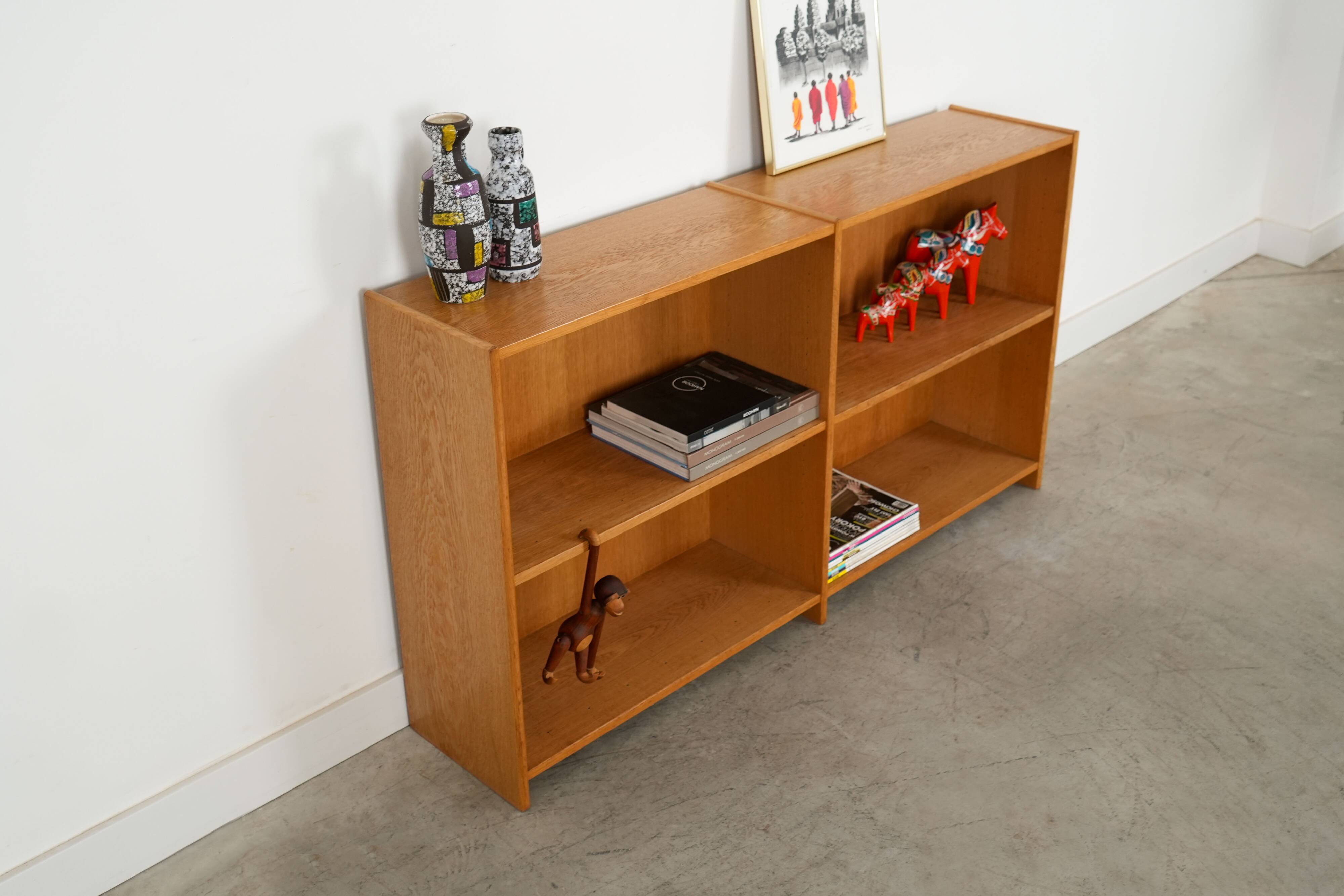 Oak bookcase, Danish design, 1970s, manufacturer: Lyby Møbler