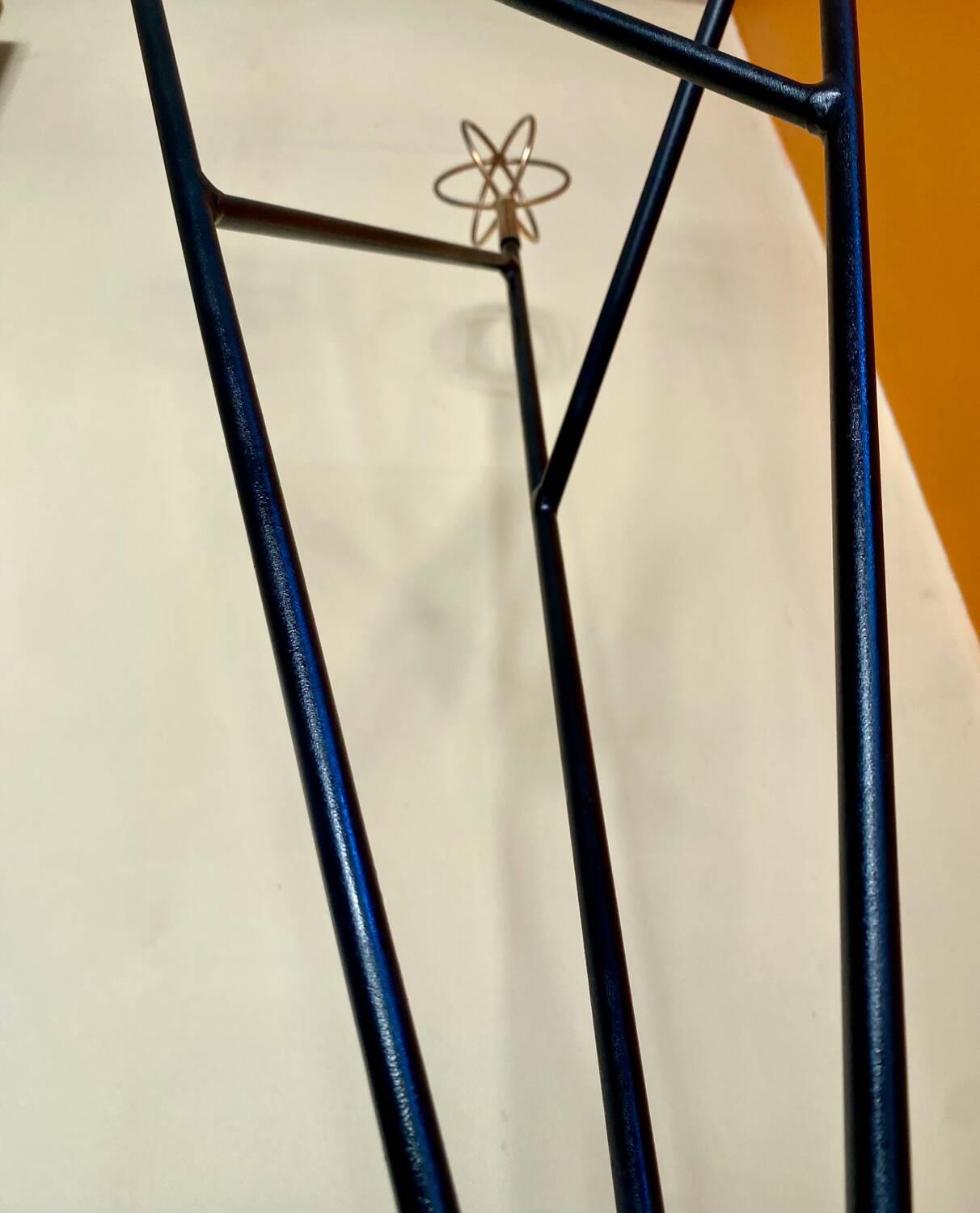 Porte manteaux Astrobale Roger Ferraud