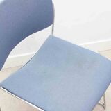 Chaise Howe 4/40 bleue par David Rowland