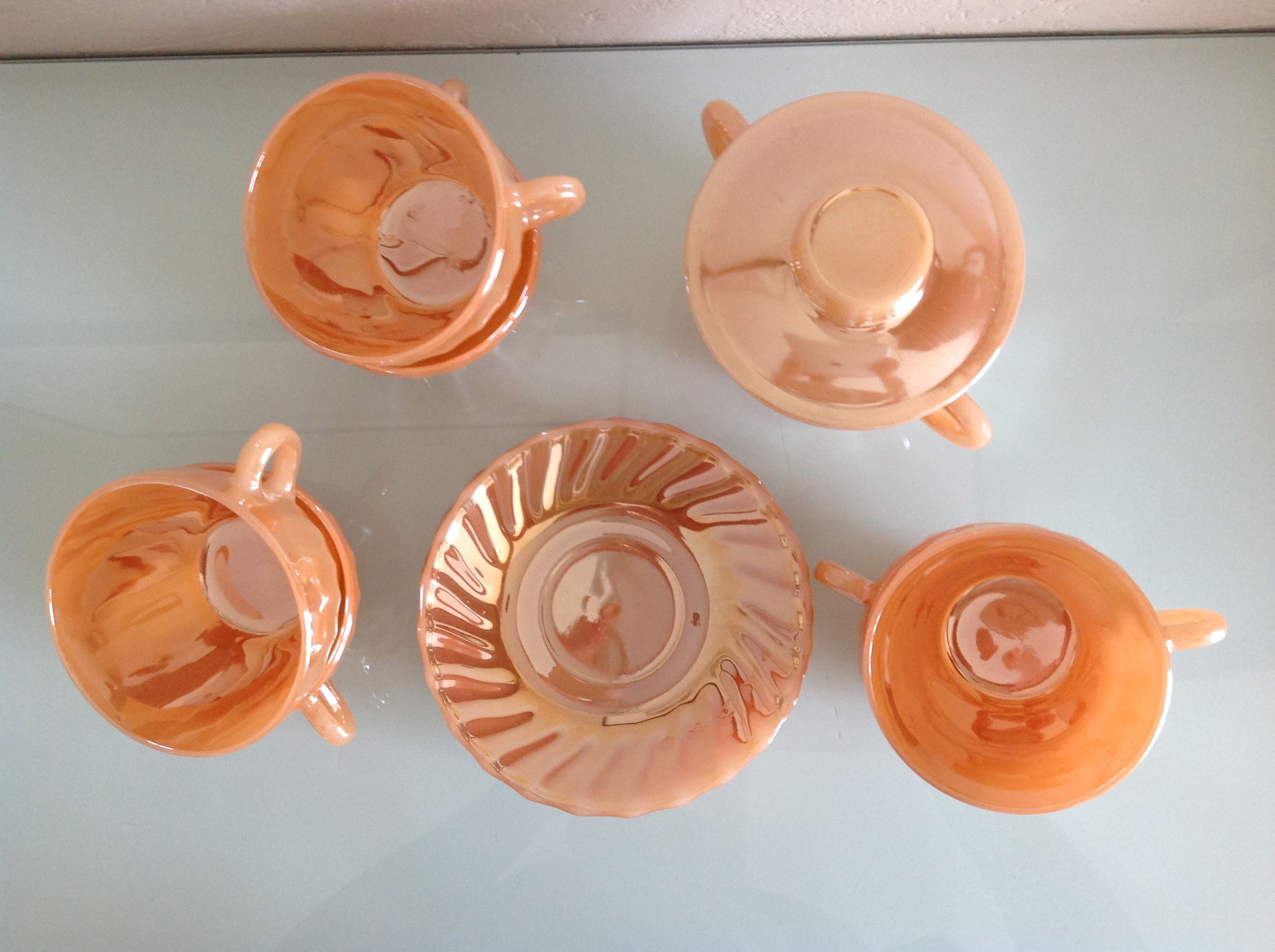 Set of six cups and pearly opaline sugar by Termocrisa / vintage 50-60