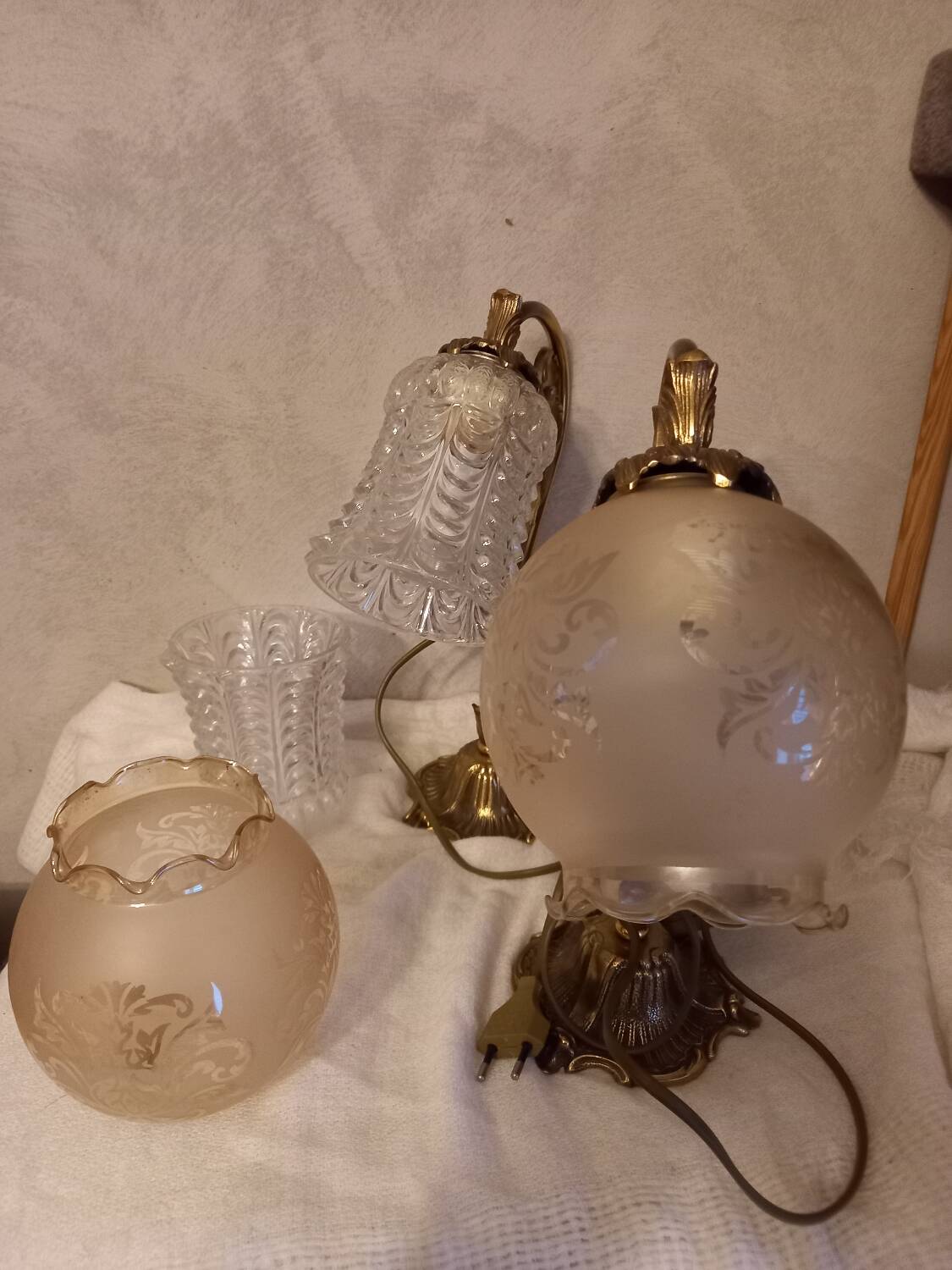 Bedside lamps