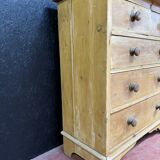 English pine chest of drawers
