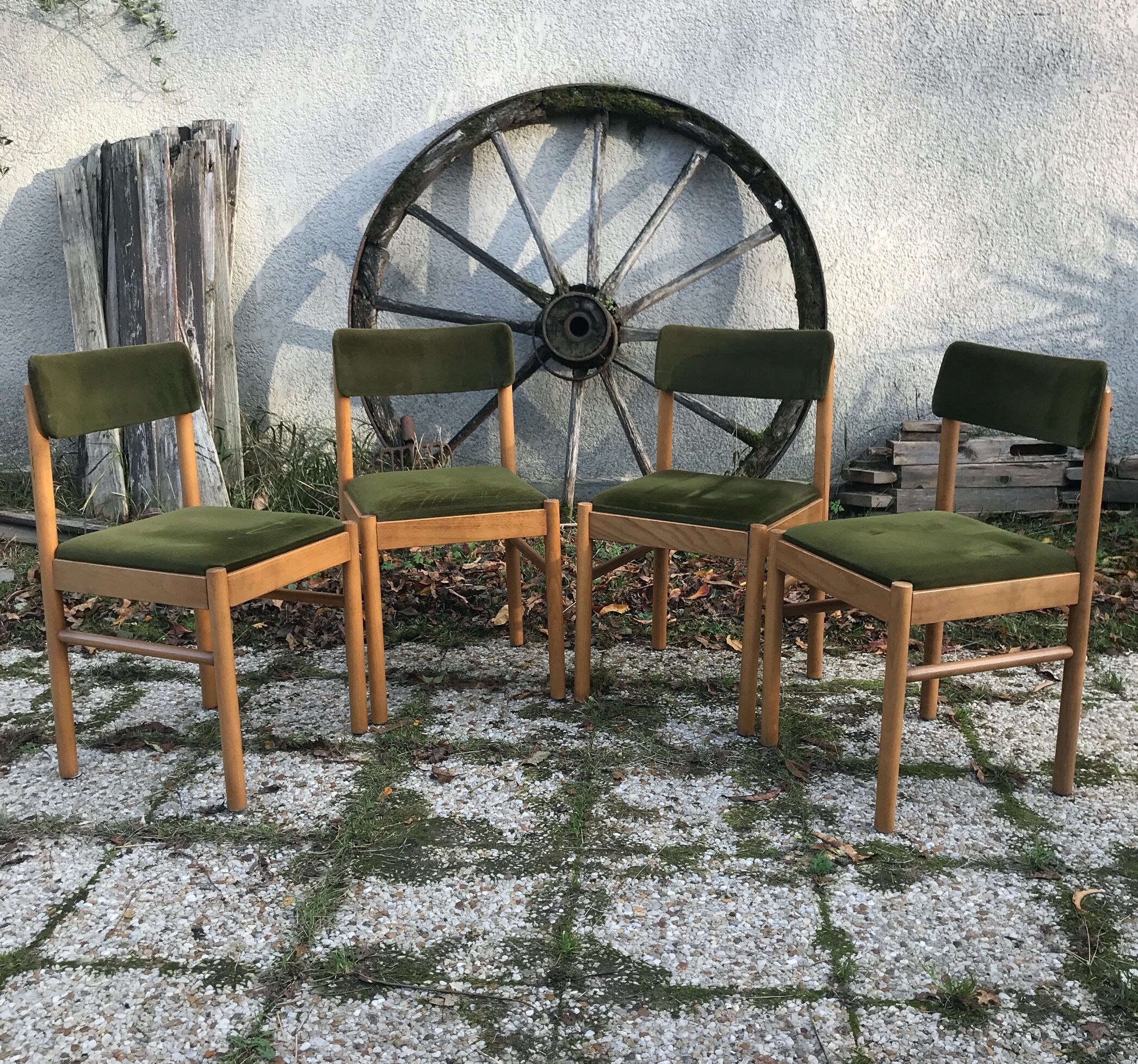 Set of 4 vintage Baumann chairs