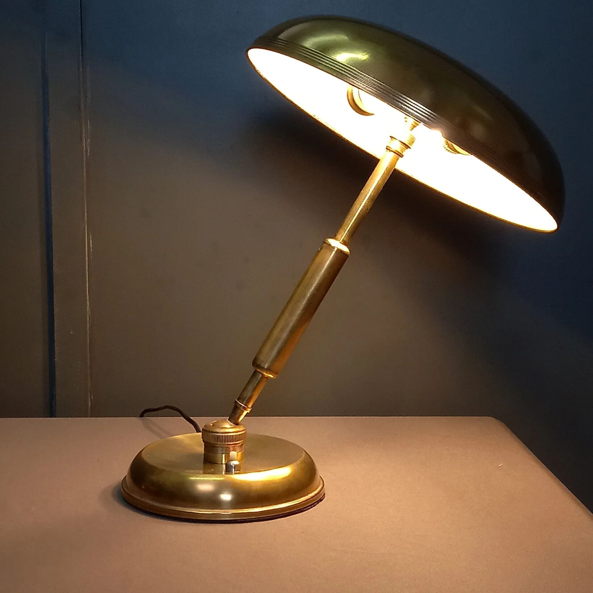 Lampe de table conçue par Giovanni Michelucci