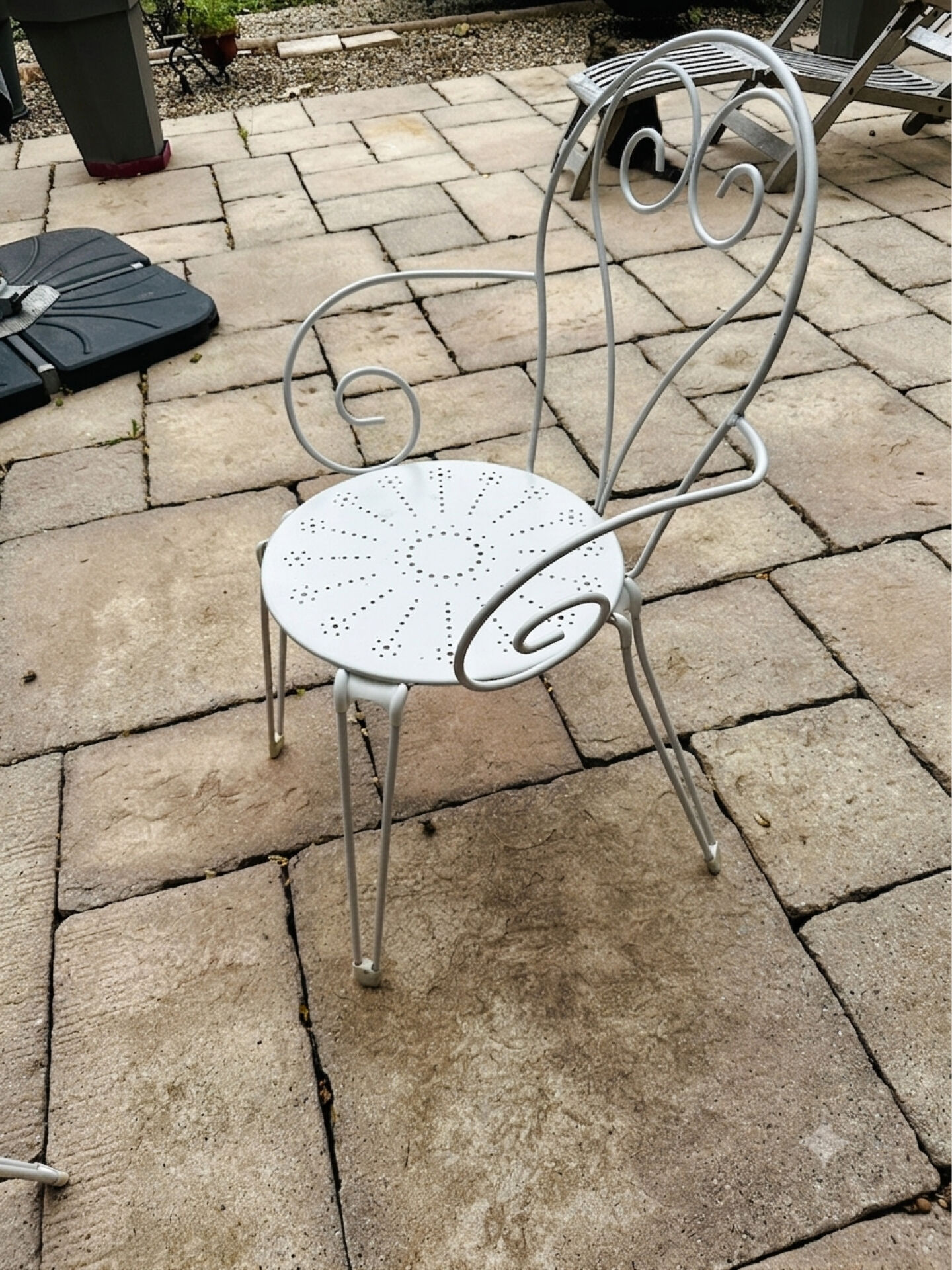 Garden lounge chairs