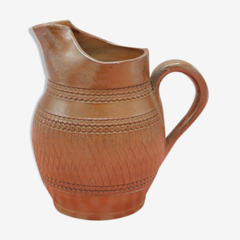 Berry sandstone pitcher - model 6