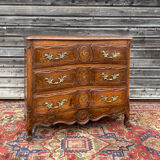 Commode de style Louis XV en bois naturel XIX eme siècle